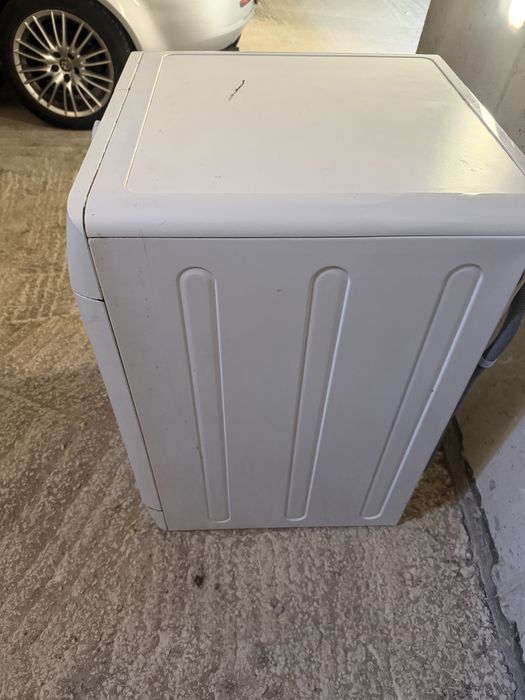Перална INDESIT  9kg със сушилня