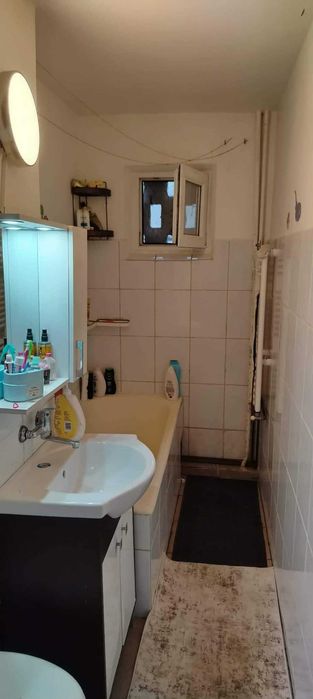 Proprietar Vand apartament 2 camere aleea saturn