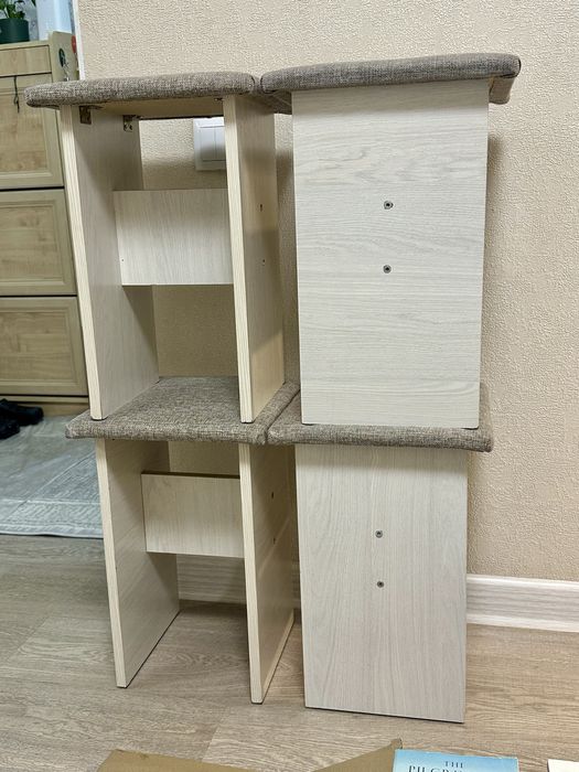 Продам 4 табуретки