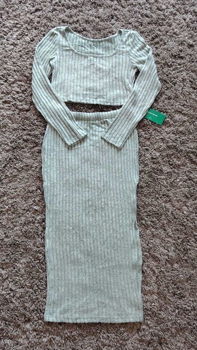 Compleu fusta bluza marime S nou cu eticheta