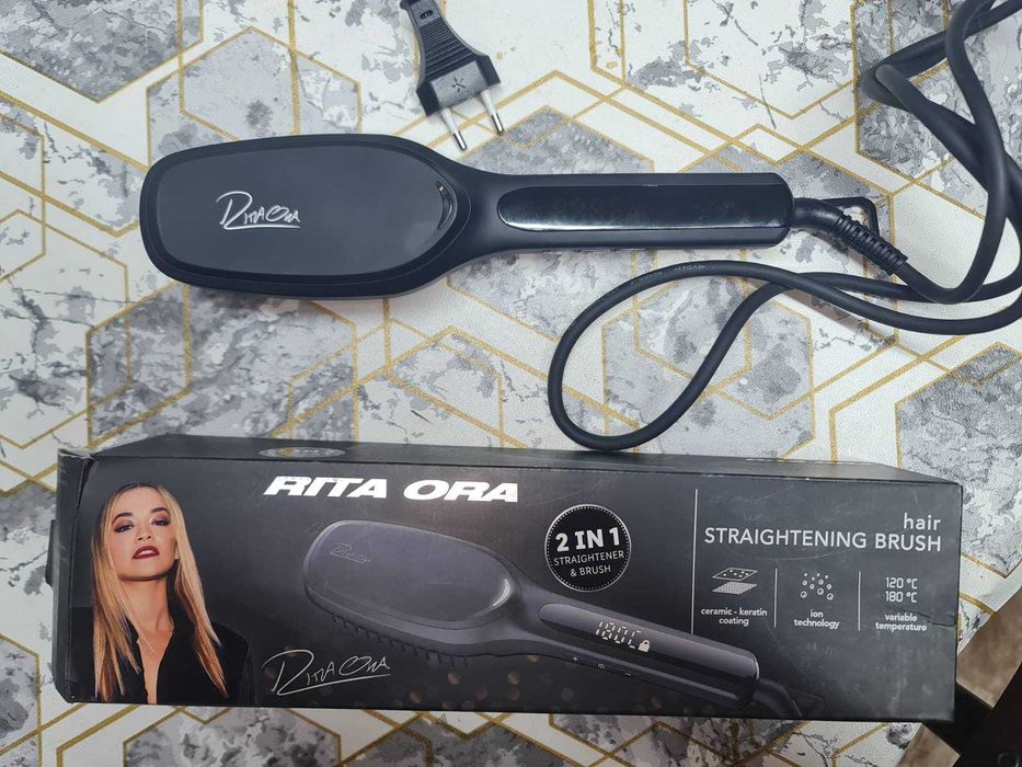 Четка за изправяне Rita Ora