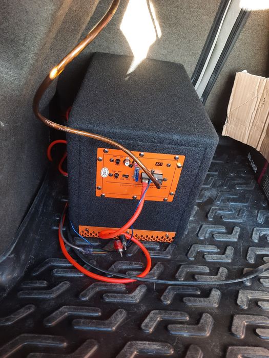 Савбуфер на автомашину