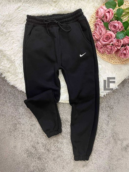 НОВО! Ватирано долнище Nike, Лимитирани бройки