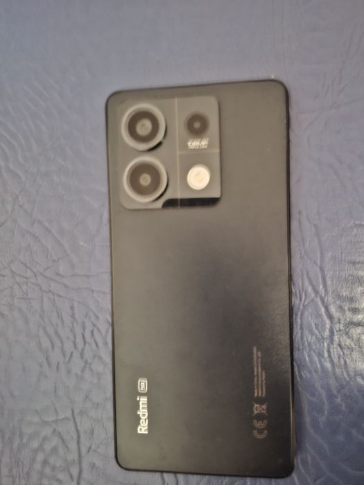 Vand Xiaomi Redmi 13 aproape nou