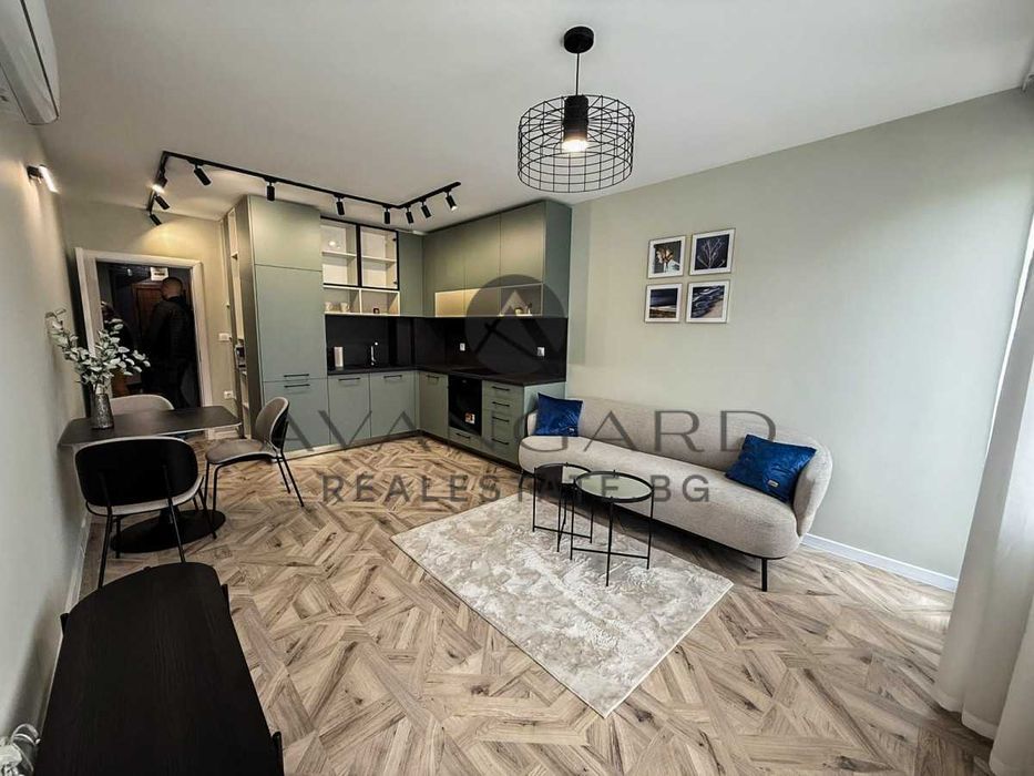 Продава се Двустаен апартамент в Пловдив, Тракия - 75 кв.м за 2132 €/кв.м - Снимка #6