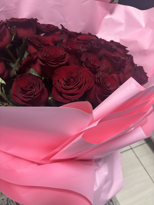 Цветы 51роза,адеми солмаған бүгін берілді