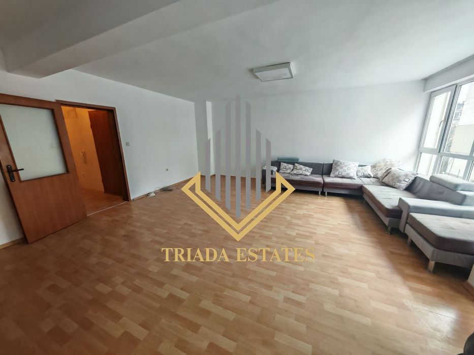 Дава се под наем Тристаен апартамент в Бургас, Възраждане - 108 кв.м за 448.8 € - Снимка #2