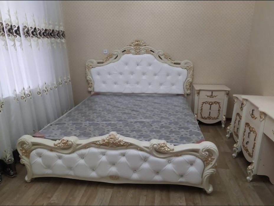 Лара спальный гарнитур 6 дверь