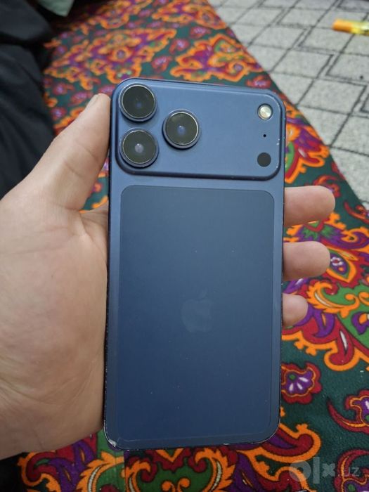 Iphone Xs max 17 pro max korpusda