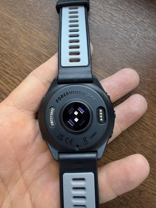 Garmin Forerunner 965