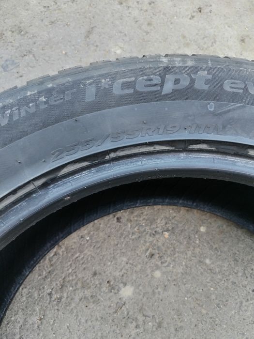 Anvelope 255 55 19 Hankook iarna.