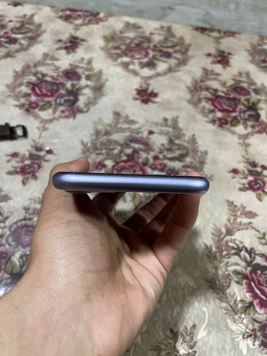 Iphone 11 64gb tiniq