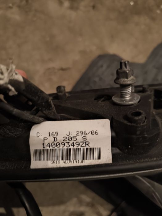 Ляво,шофьорски странично огледало Ситроен С8,Фиат Улиз,Ланчия Федра,Пе