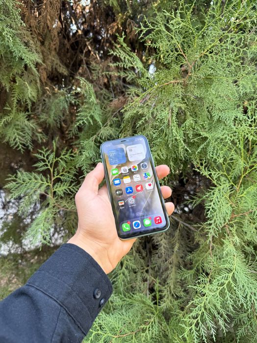 Iphone 11 LL/A.          .