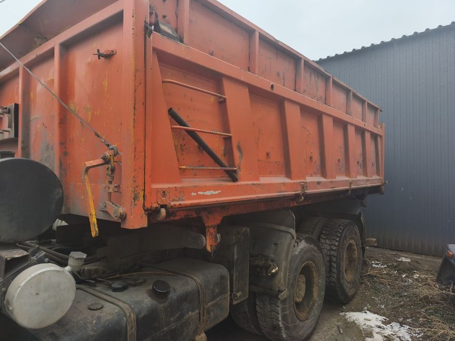 Продам МАЗ  самосвал