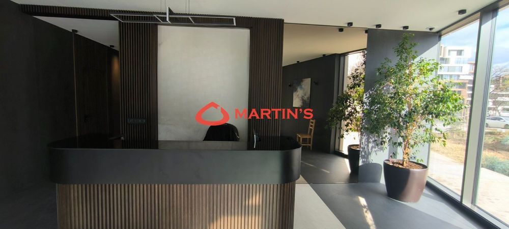 Продава се Четиристаен апартамент в София, Кръстова вада - 205 кв.м за 1614 €/кв.м - Снимка #1