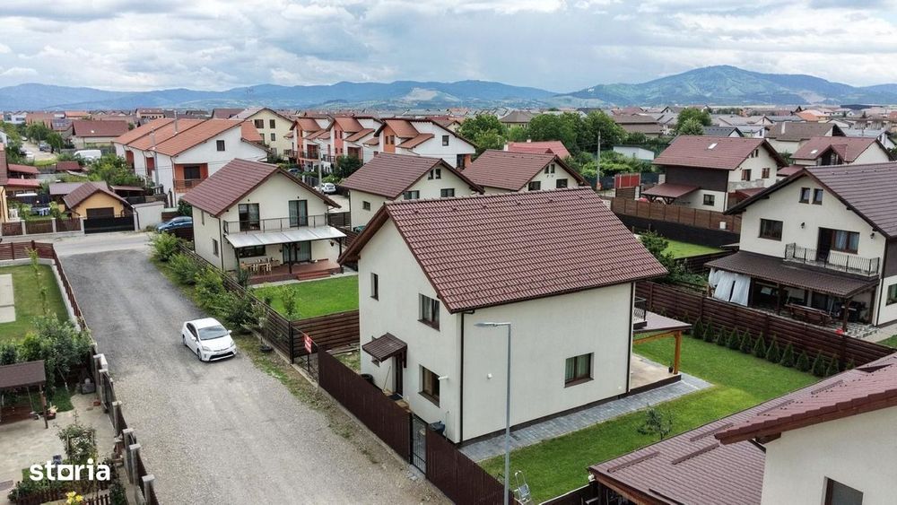 Casă single de vânzare - Cartier Izvor