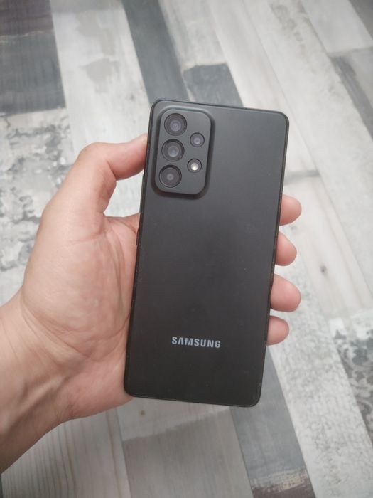 Samsung A53 5G телефон