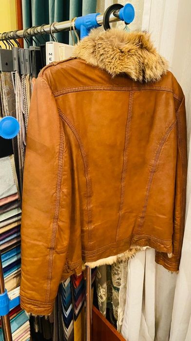 Кожаная куртка с мехом