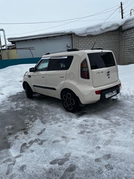 продам  машину KIA SOUL