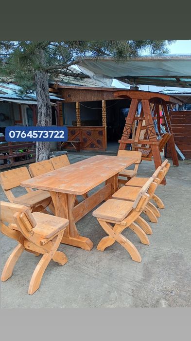 Leagăn și masa lemn masiv