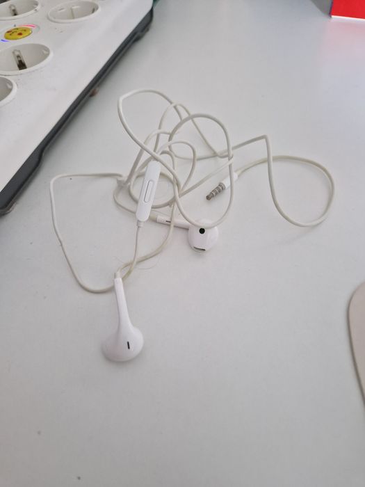 Căști audio perfect funcționale