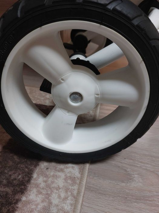 Триколка за момче