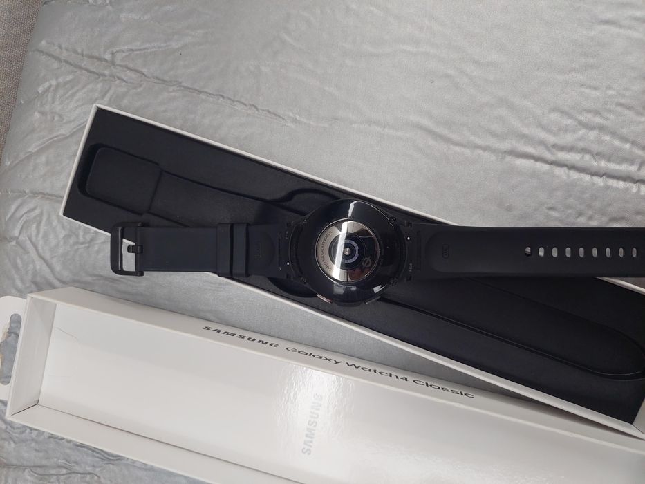Samsung Galaxy Watch4 Classic
