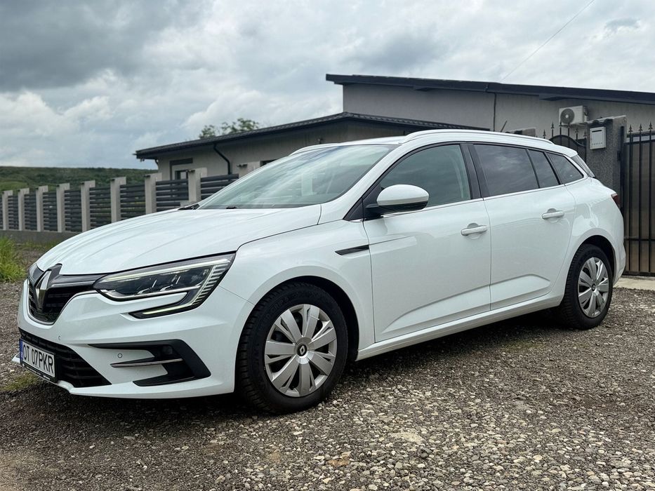 RENAULT Megane 2021 — imagine 2