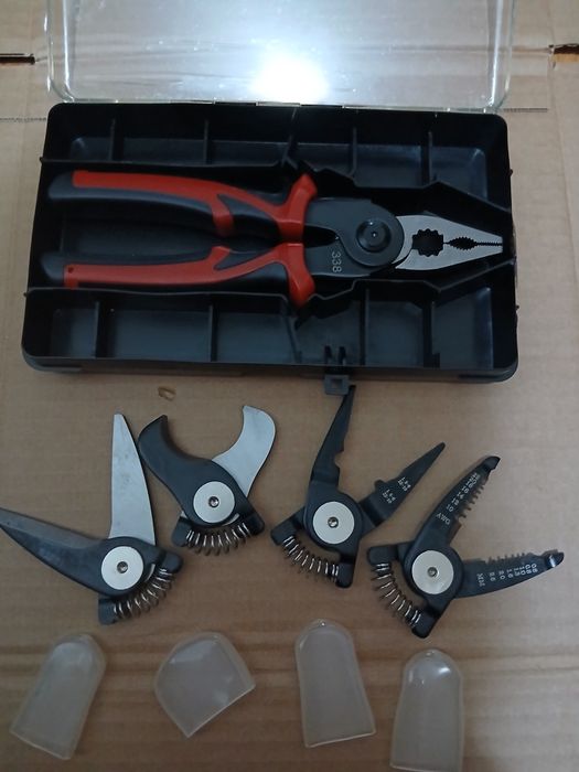 Clește multifuncțional cu 5 capete interschimbabile  Maxtro 25073894