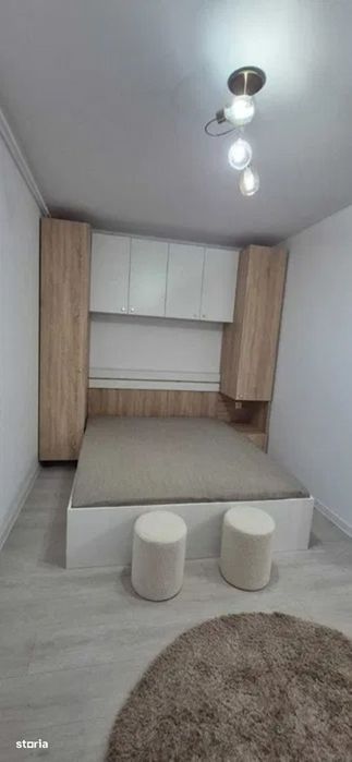 Garsoniera Hils Republica | Metrou