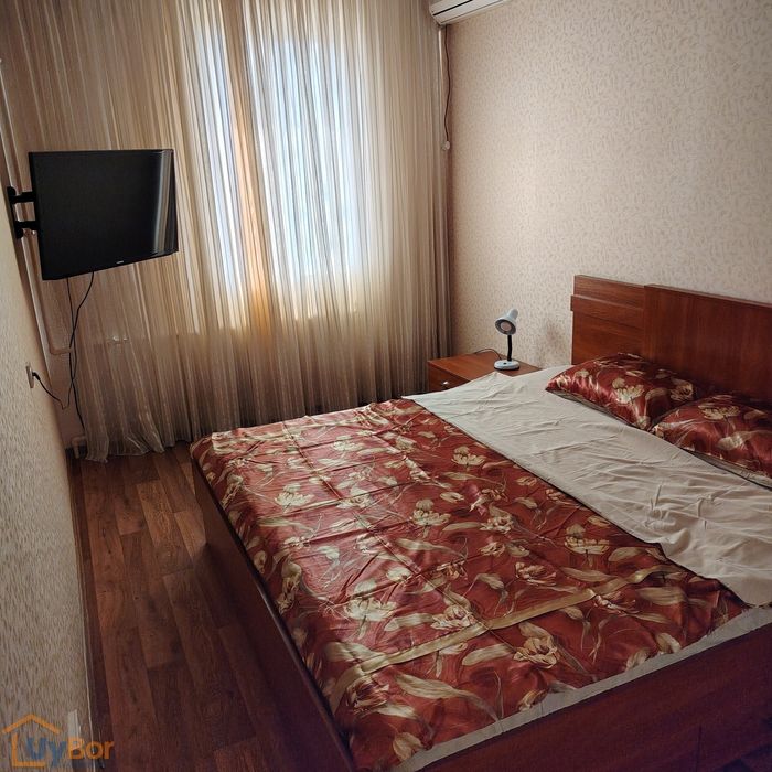 Продаю свою (без посредников) 3/8/9 на М. Риезий