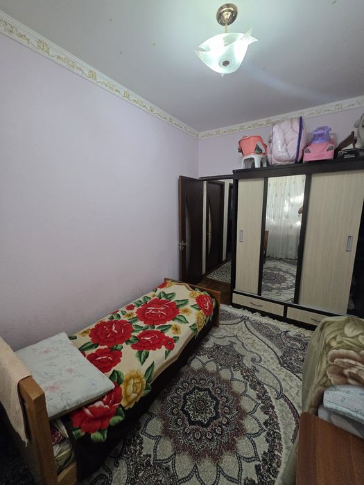 Мирзо Улуғбек тумани Феруза массиви 3/2/4.