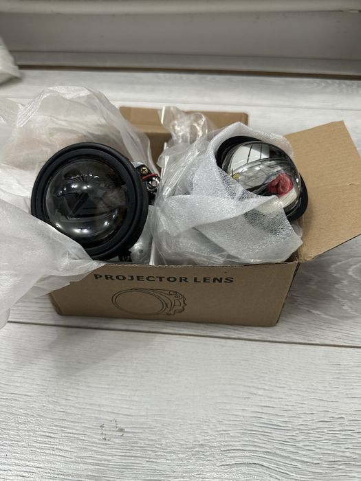 Lupe faruri xenon 2.5 inch