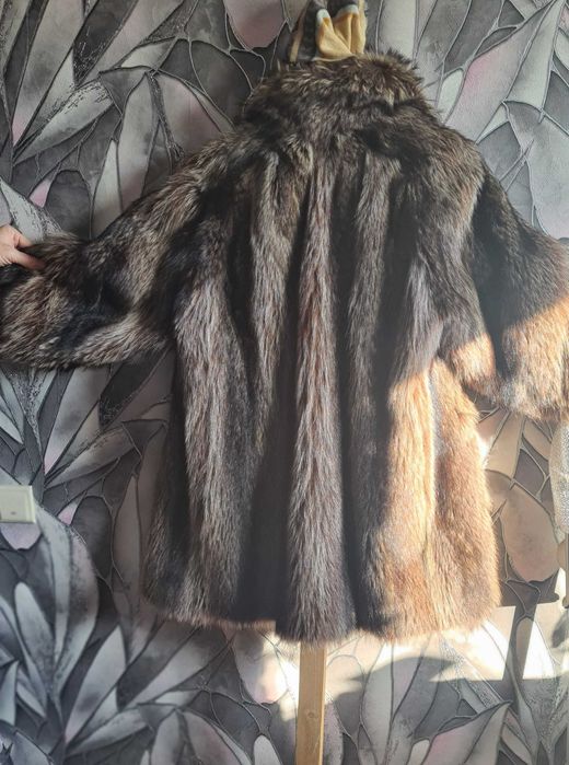 Продам ШУБУ (енот)