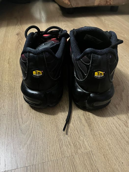 Обувки nike tn без забележки