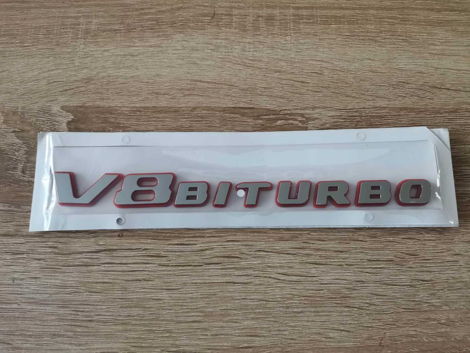Mercedes Benz V8 Biturbo сребриста емблема с червен кант