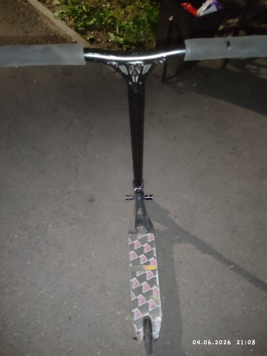 Трюковой самокат