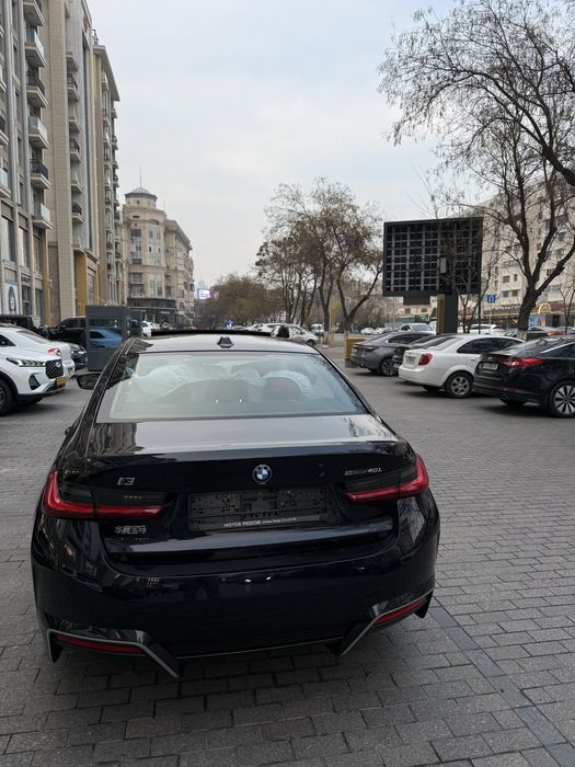 Bmw i3 40L 7.000 km probeg