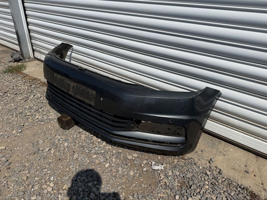 Предна броня за VW Touran (2015-2022)