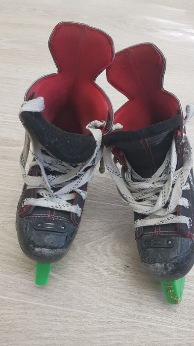 Коньки продам. Форма в остатке