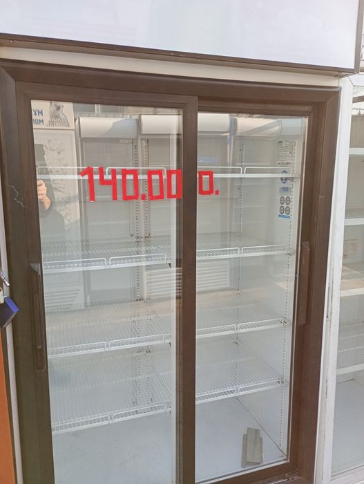 Холодильники ветринные 2х дверные