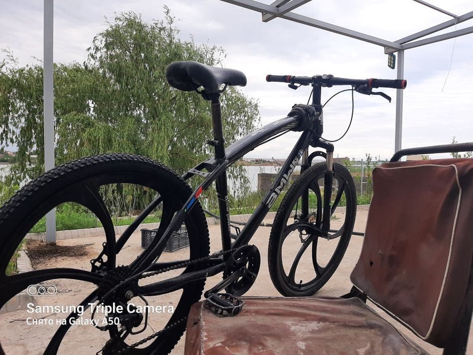 Продаю велик на ходу !