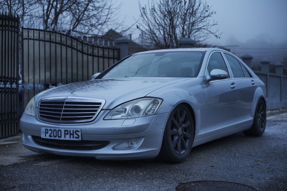 Piese Mercedes S W221 far stop bara aripa capota usa grila oglinda tra