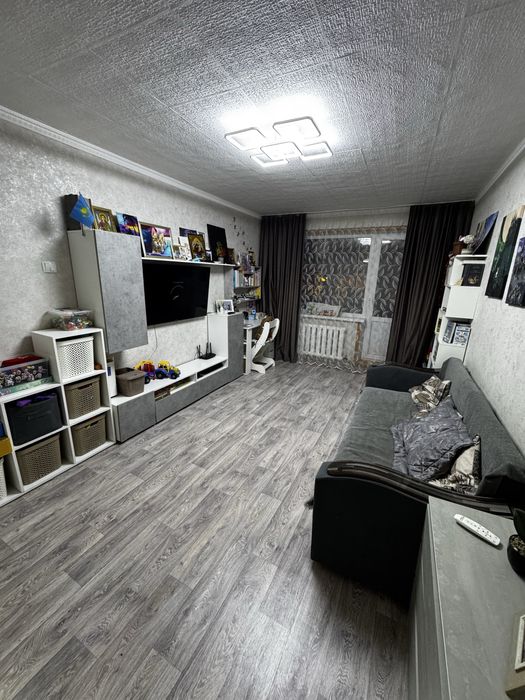Продам квартиру 2-комнатную