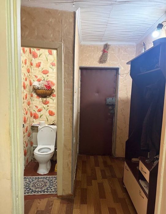 Продается  Чиланзар 24 2-4-5  кирпич, балкон 2х6 ор. Алмаз Своя