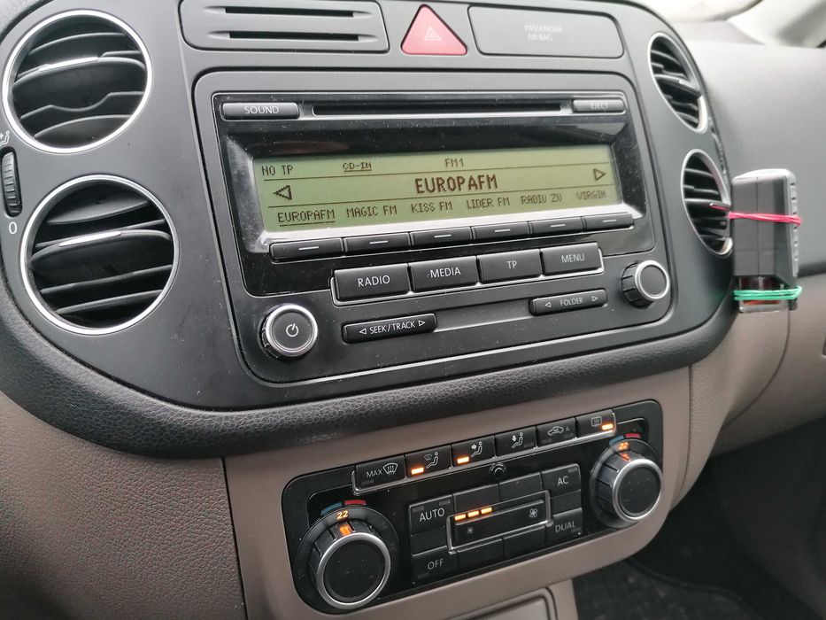 VOLKSWAGEN Golf Plus 2010 — imagine 21