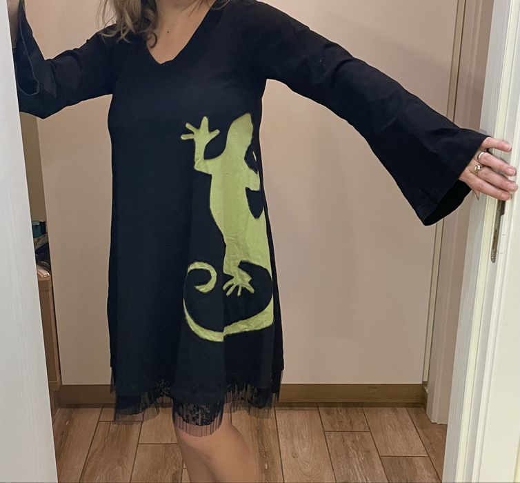 Дамска рокля със саламандър