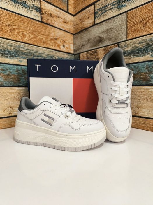 Armani/Jordan/Tommy Hilfiger/Calvin Klein