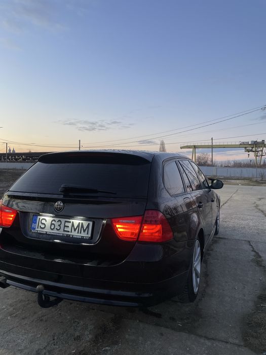 BMW e91 2012 facelift